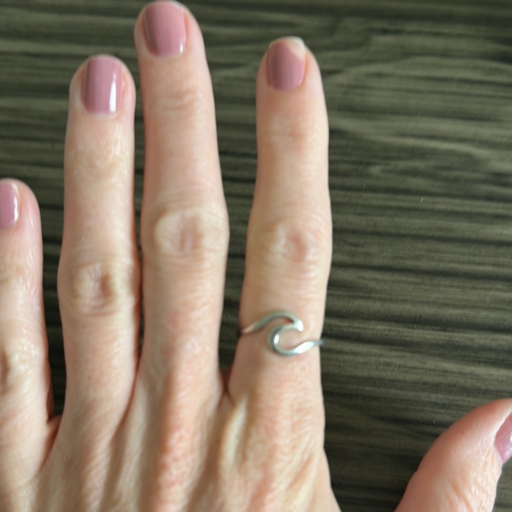 Elegant Silver Wave Ring